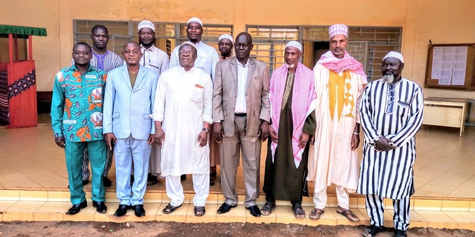 SOLIDARITÉ: La communauté musulmane de Tenkodogo soutient les déplacés avec une enveloppe de 500 000 f CFA.