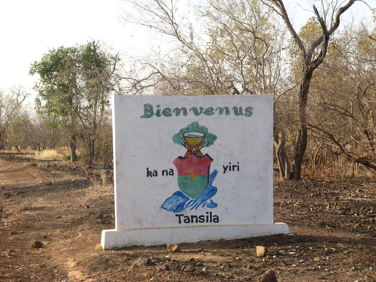 BURKINA FASO : Trois personnes sont assassinées à Tansila