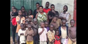 OUGANDA : Quand une femme fertile donne naissance…