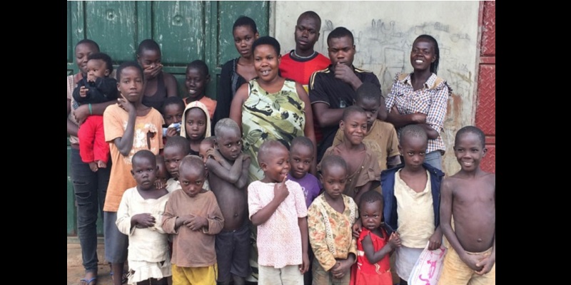 OUGANDA : Quand une femme fertile donne naissance à 44 enfants