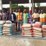 FASO MÊBO : Le Mouvement Burkindi offre 4,5 tonnes de ciment.